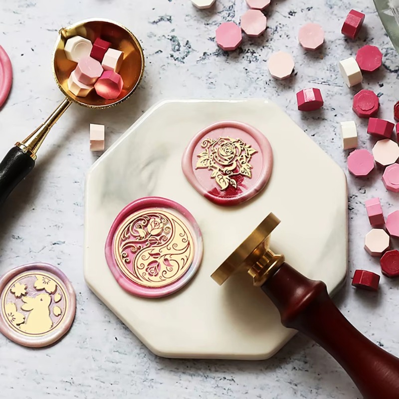 9 sigilli in ceralacca + 1 man - Wax Seal Stamp Kit recensione e prezzo